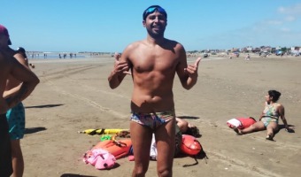 EL GUARDAVIDAS GESELINO DIEGO MARTNEZ BRILL EN EL ACUATLN DEL PARTIDO DE LA COSTA